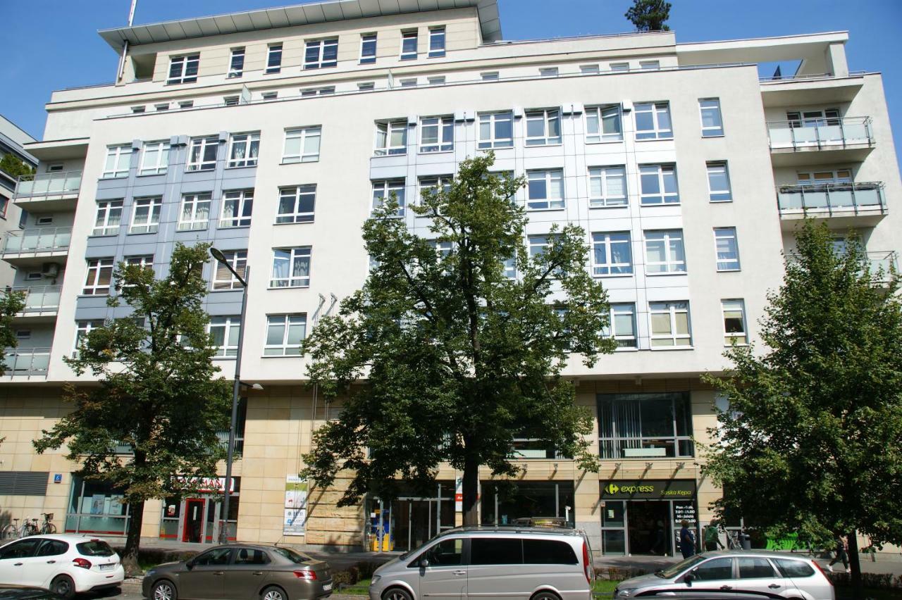 Apartament Pp6/15 Lägenhet Warszawa Exteriör bild