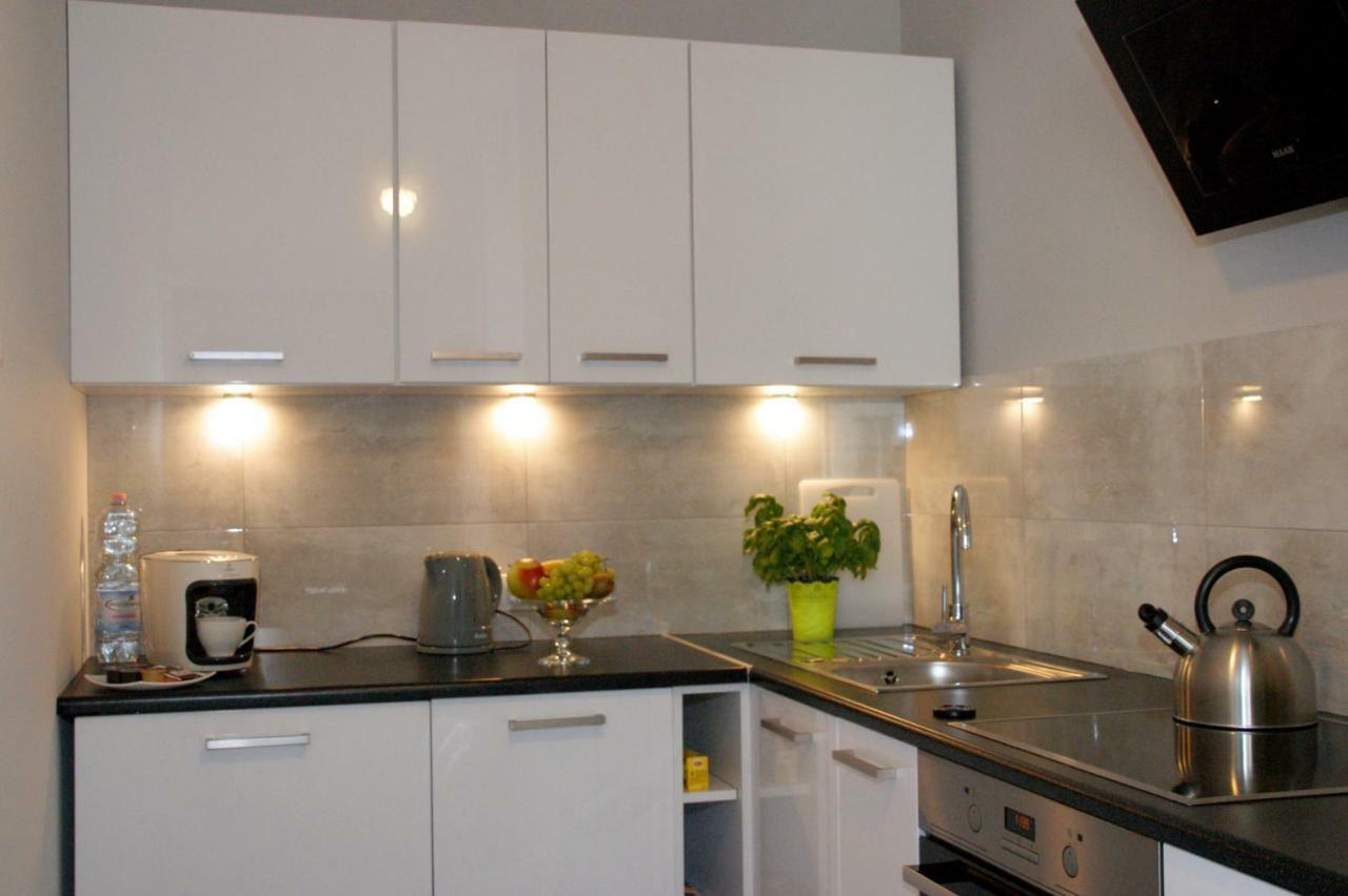 Apartament Pp6/15 Lägenhet Warszawa Exteriör bild
